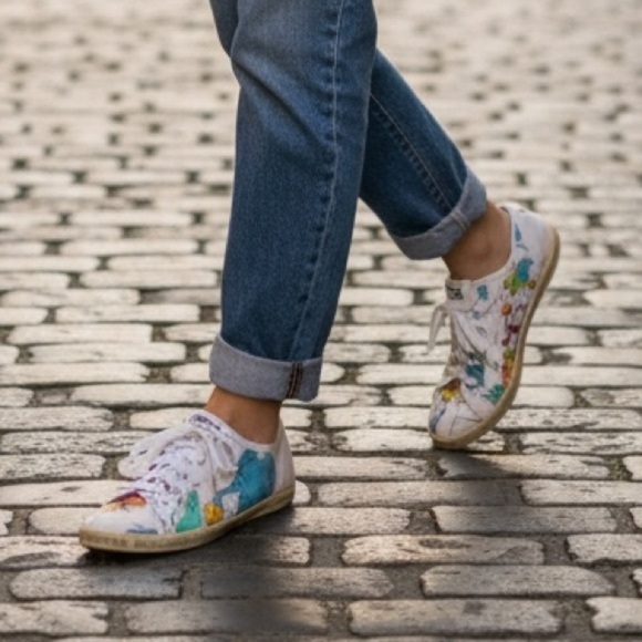 Vintage 80's NO FRILLS Low Top Sneaker Map Graphic Lace Up 6.5 B - Picture 1 of 10